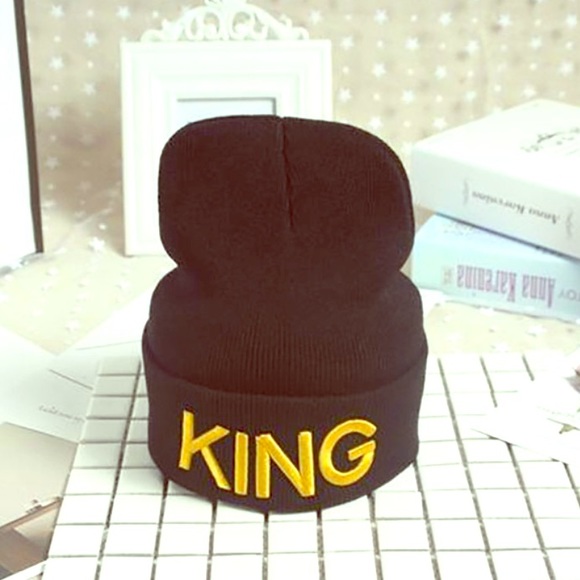 Other - KING 👑 EMBROIDERED BLACK SKI HAT *NWT*